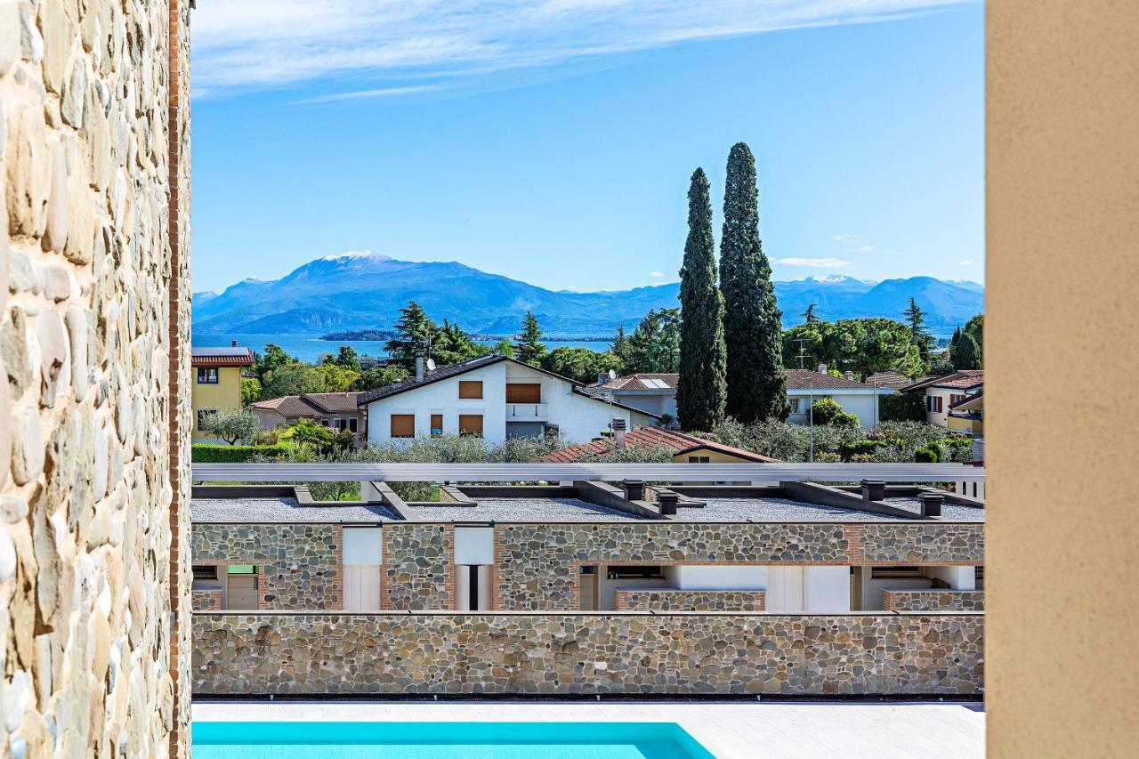 Warda C11 Apartment By Wonderful Italy Desenzano del Garda Dış mekan fotoğraf