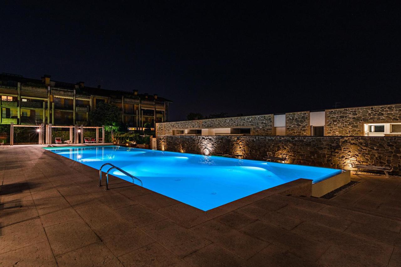 Warda C11 Apartment By Wonderful Italy Desenzano del Garda Dış mekan fotoğraf